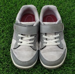 Surprize by Stride Rite Miles Sneakers